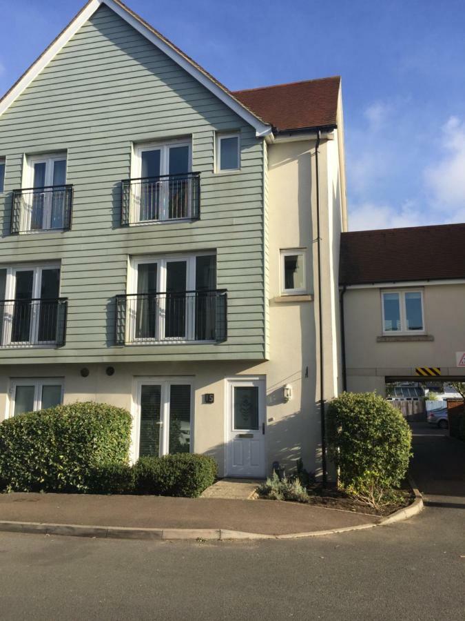 Watercolour House Vila Redhill  Exterior foto